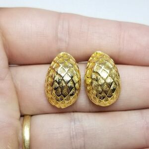 Vintage Gold Tone Drop Shape Stud Earrings, Textured Design, Retro 90s Style